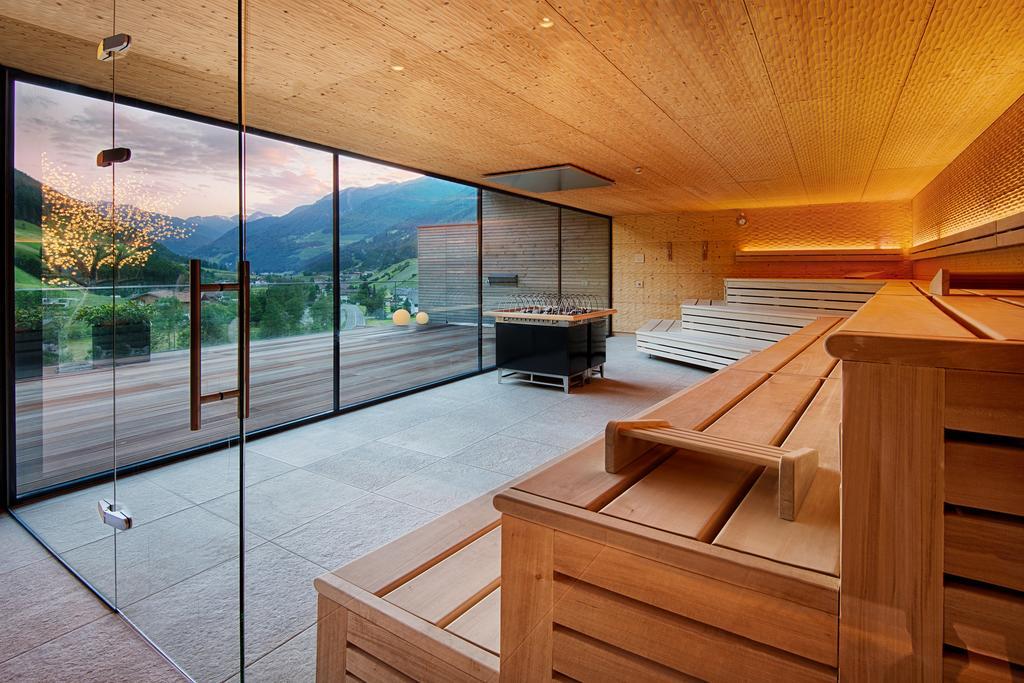 Hotel Lunaris Wellnessresort Cadipietra